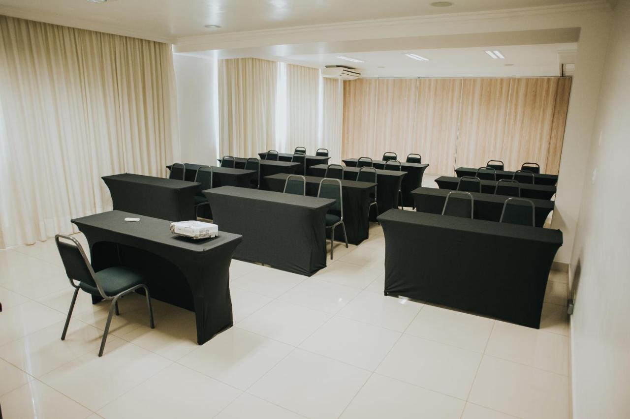 Arua Hotel, Restaurante E Convencoes 4*