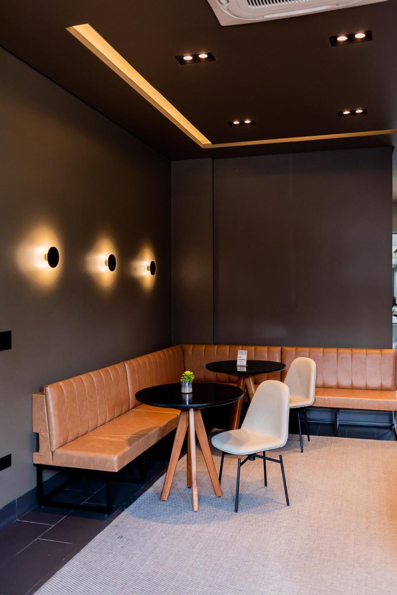 Arua Hotel, Restaurante E Convencoes 4*