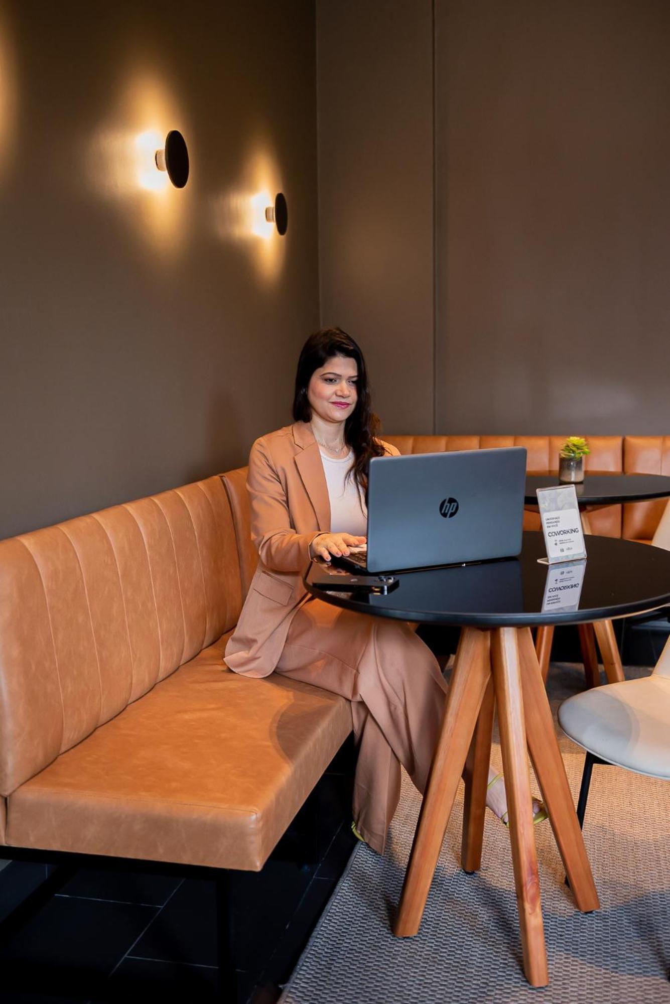 Arua Hotel, Restaurante E Convencoes Hotel 4*