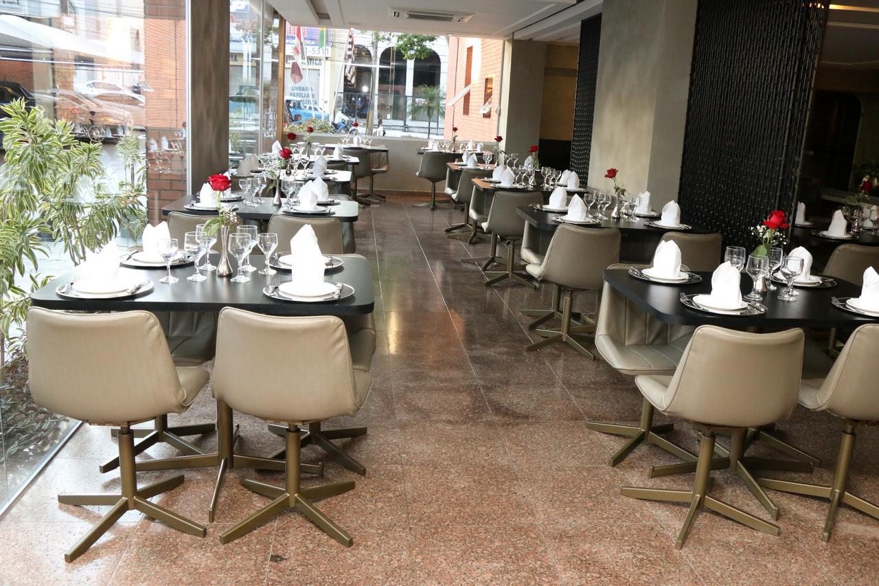 Arua Hotel, Restaurante E Convencoes